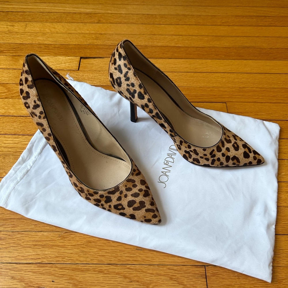 Gorgeous Leopard Print Pumps